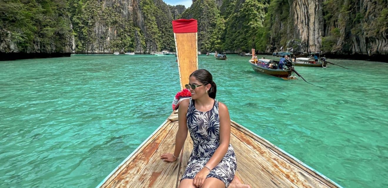 Phi Phi Island Private Longtail Boat Tour with Transfers From Phuket