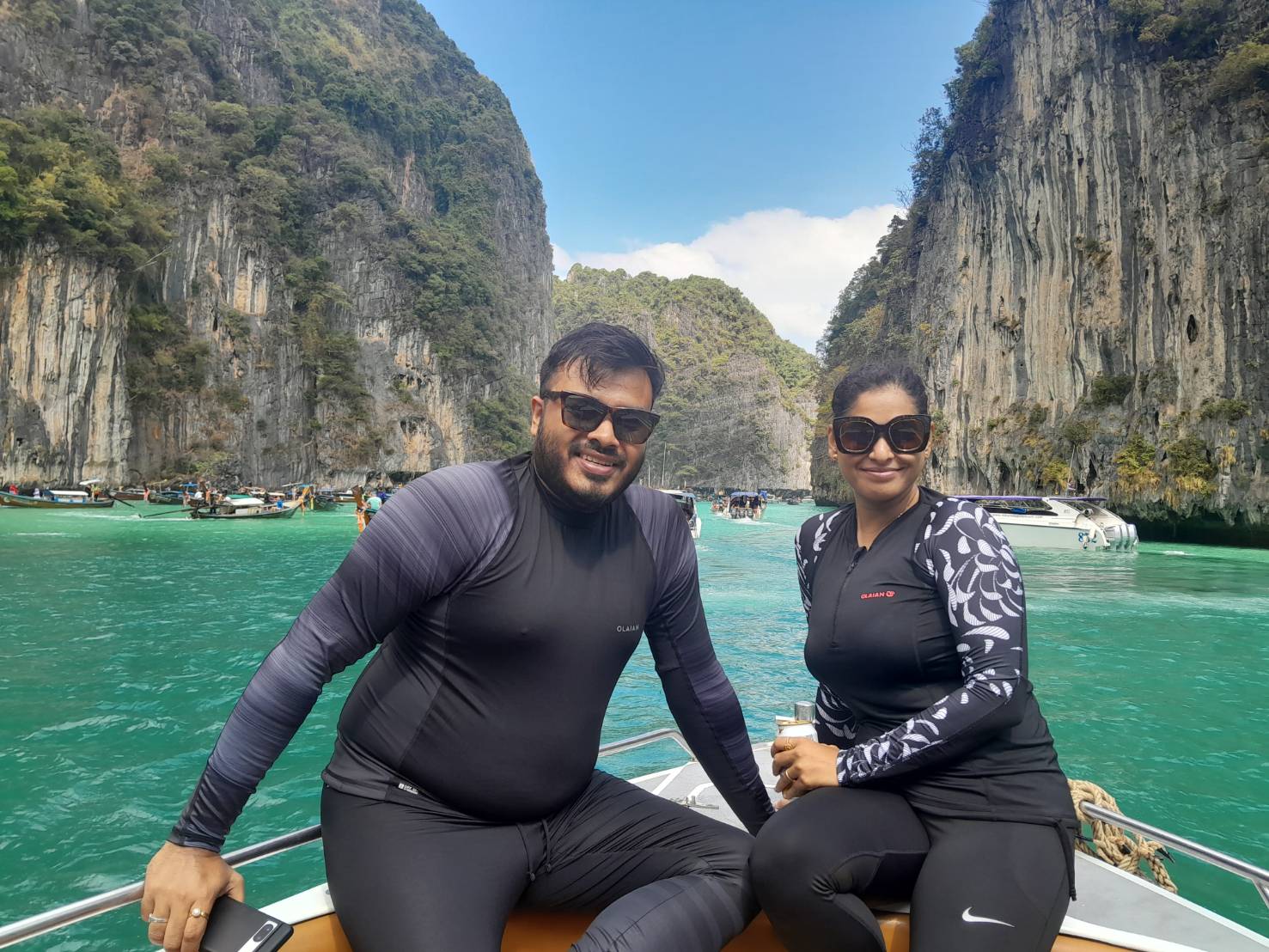 Phi Phi Island Private Speedboat Tour With Local Guide & Restaurant Lunch From Phuket