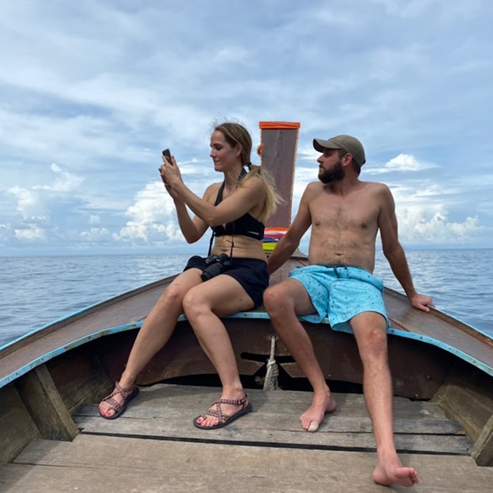 couple longtail boat thailand phi phi island private tour