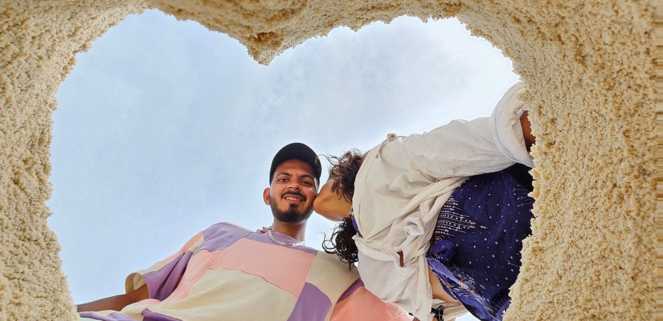 couple love heart beach photo koh phi phi