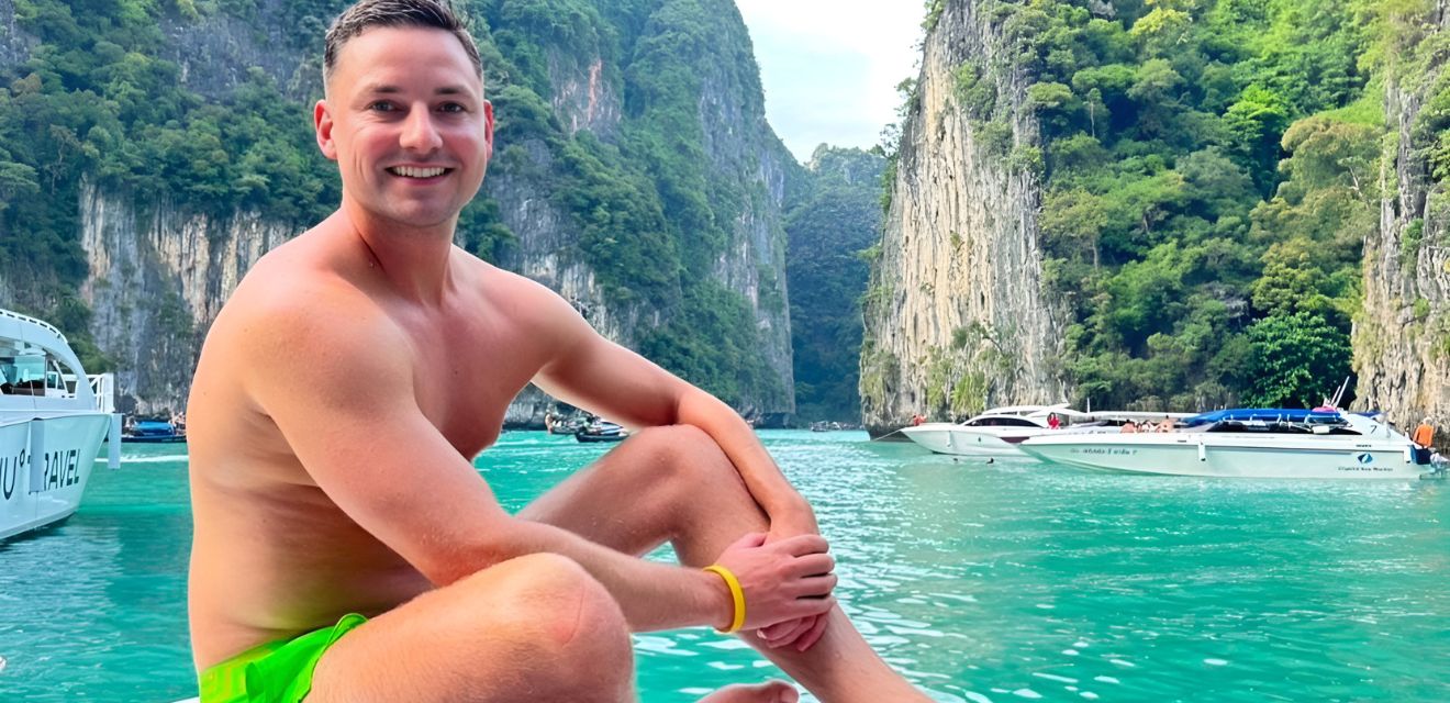 male solo private speedboat tour koh phi phi leh pileh lagoon