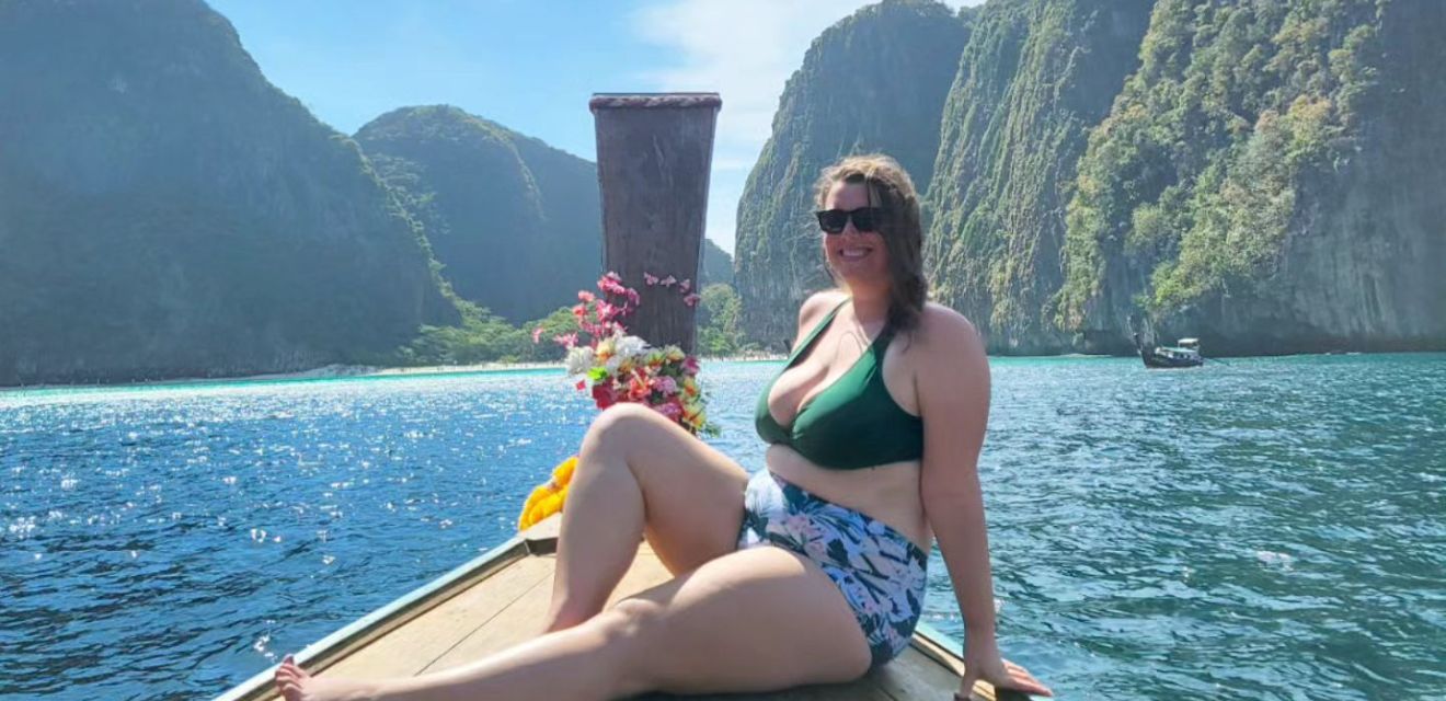 maya bay koh phi phi leh female tour tourist travel boat long tail solo private